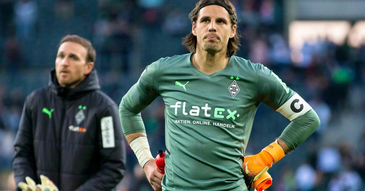 KLEINE Therapie Für Gladbach-Fans – Lustiges Geschenk Bei Vereins-Depression, Inkl. Süßen Schmerzmitteln, Grußkarte, Deko & Kaugummibällen – Perfekt Für Geburtstag, Weihnachten Oder Einfach So KLEINE Therapie Für Gladbach-Fans – Lustiges Geschenk Bei Vereins-Depression, Inkl. Süßen Schmerzmitteln, Grußkarte, Deko & Kaugummibällen – Perfekt Für Geburtstag, Weihnachten Oder Einfach So